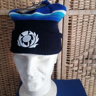 CAPPELLINO SCOZIA ADULTO CON PON PON